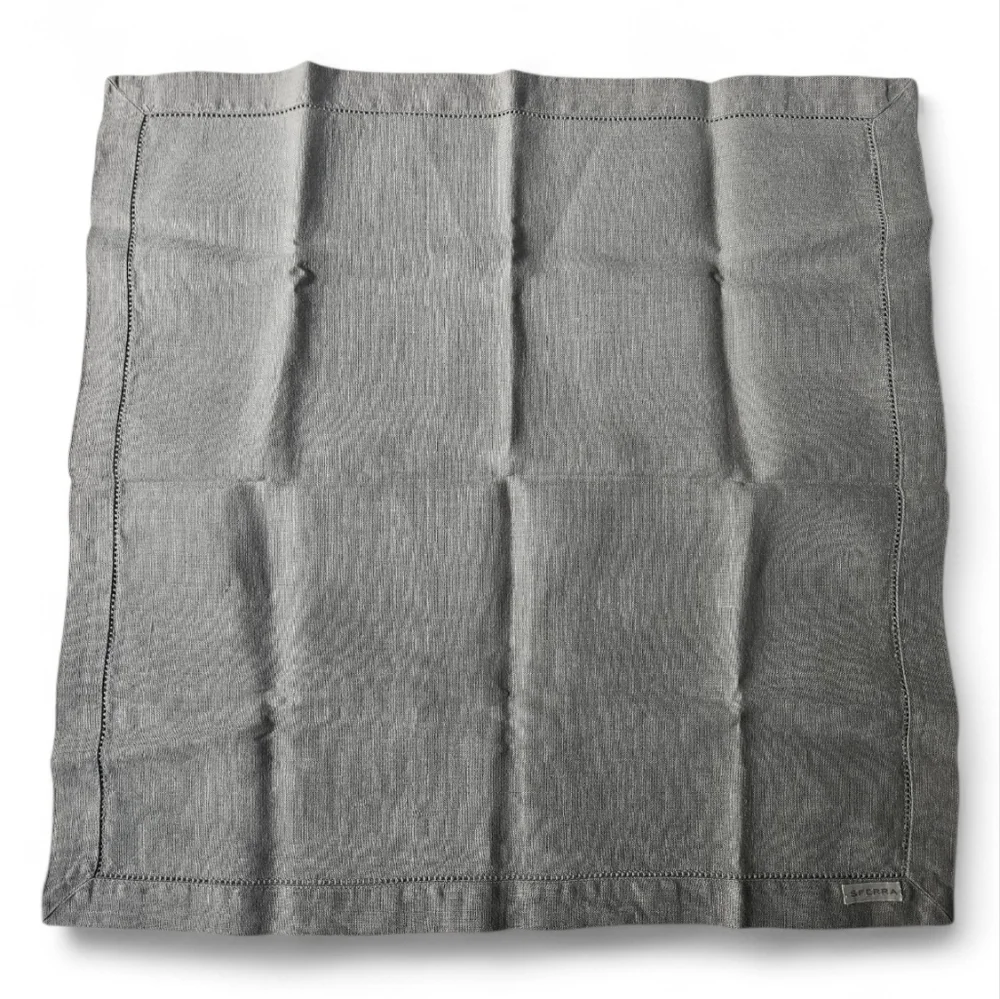 NWOT SFERRA Festival Gray 100% Linen Napkins x 3